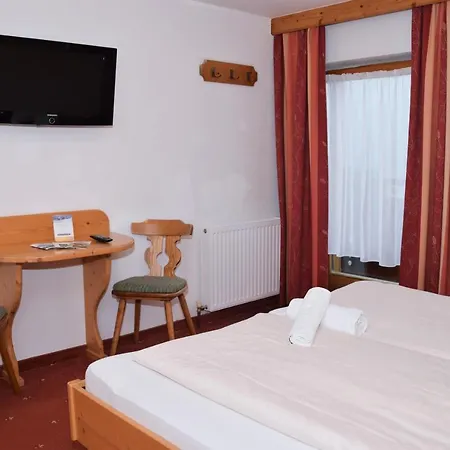 Schoental Guest house 3*