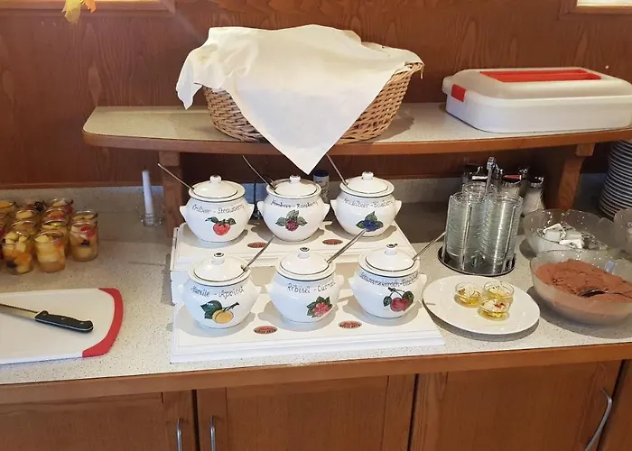 Pensión Schoental 3*